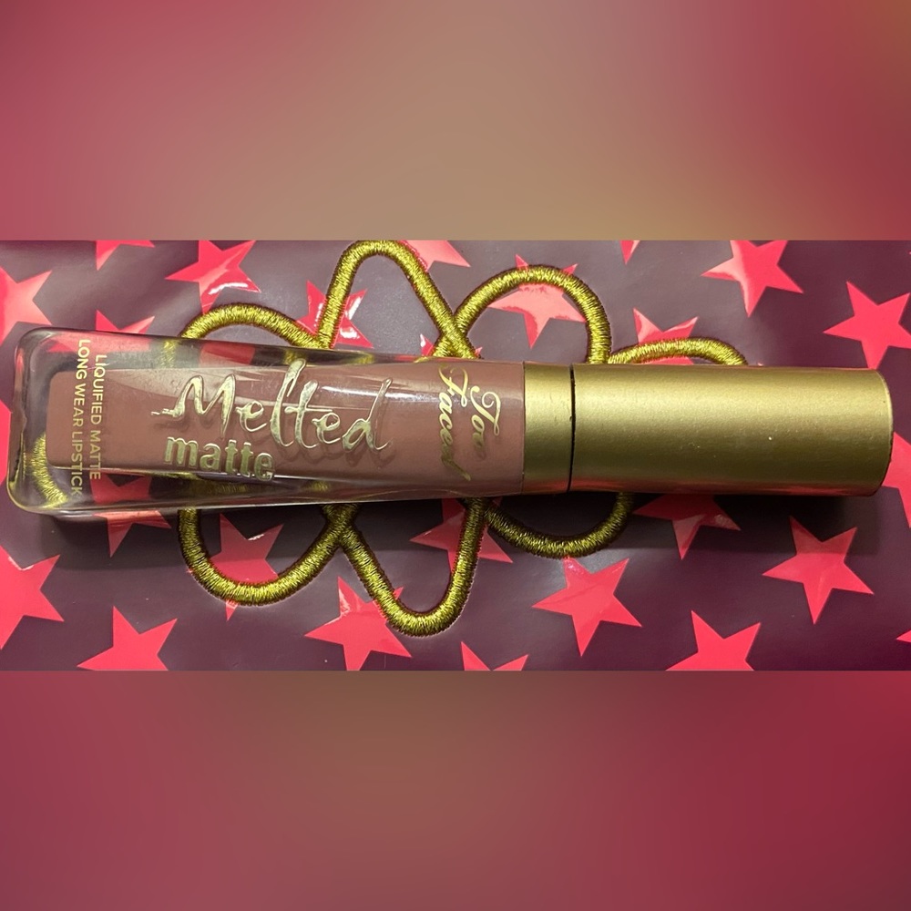 New Two Faced melted matte liquid lipstick - Queen B